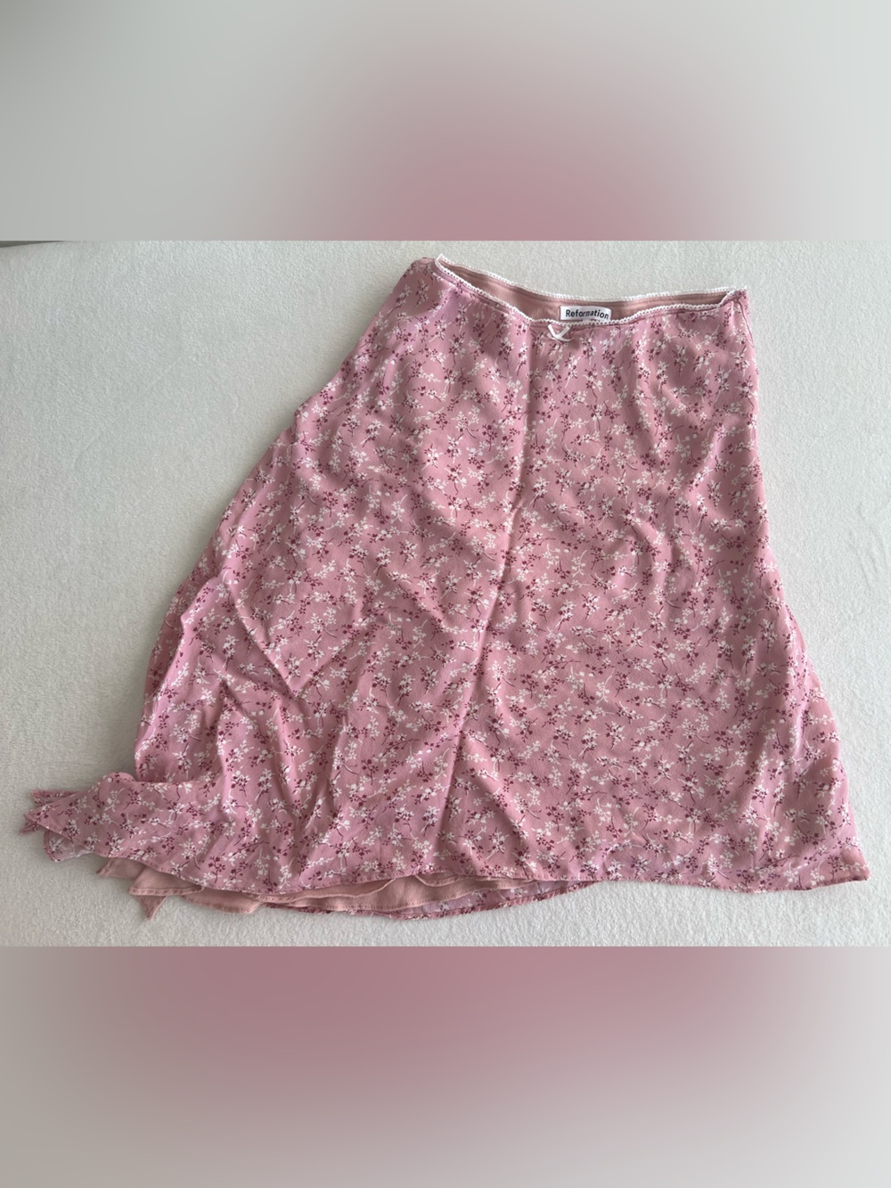 Reformation Elle Skirt in Pink Floral - Picture 4 of 6